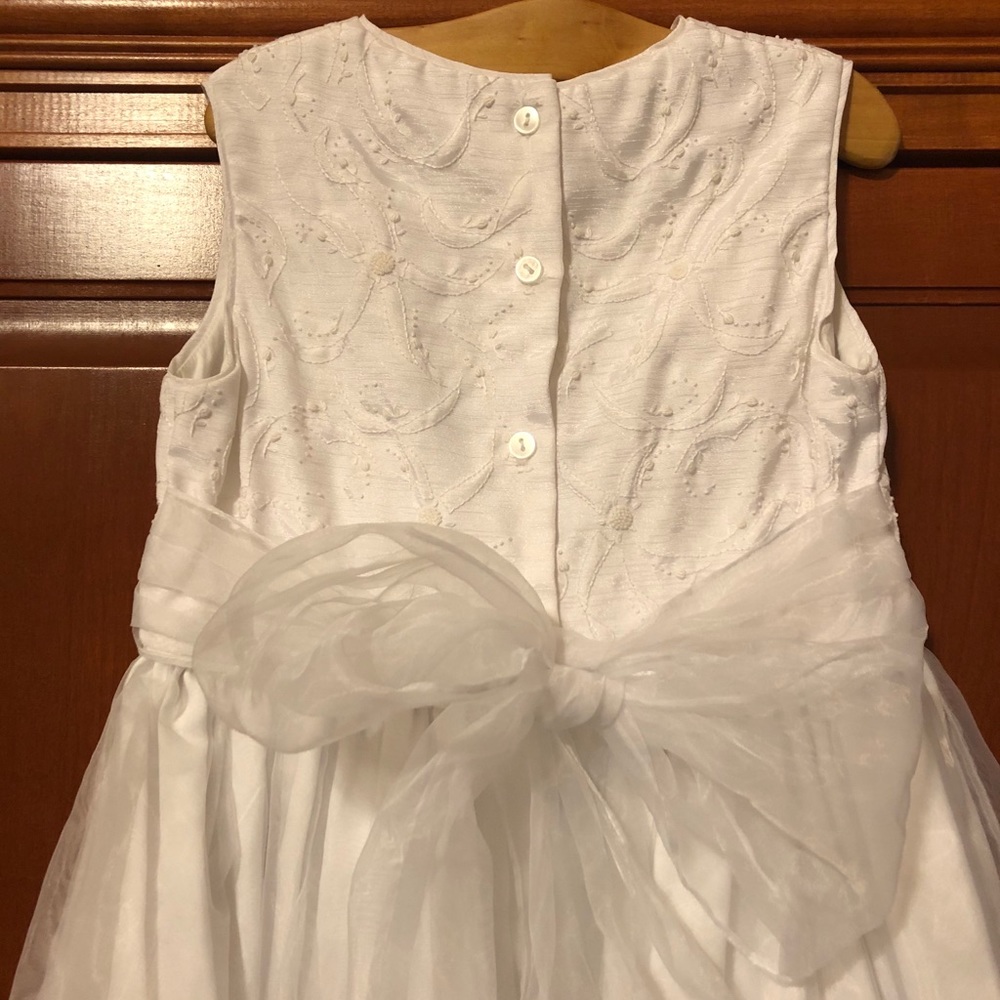 Strasburg White Dress Youth 7 - Picture 4 of 6